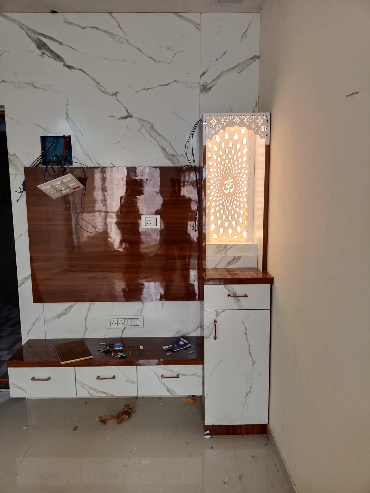 Acrylic Mandir Jali with Om design and decorative side panels for modern home temple AMJ-002